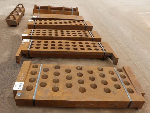 ��ĥ����